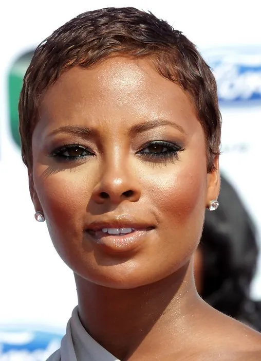 Pixie Demasiado Corto Cortes de pelo corto rizado alisado