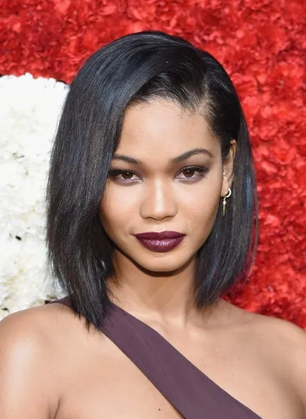 Chanel Asimétrico Cortes de pelo corto rizado alisado