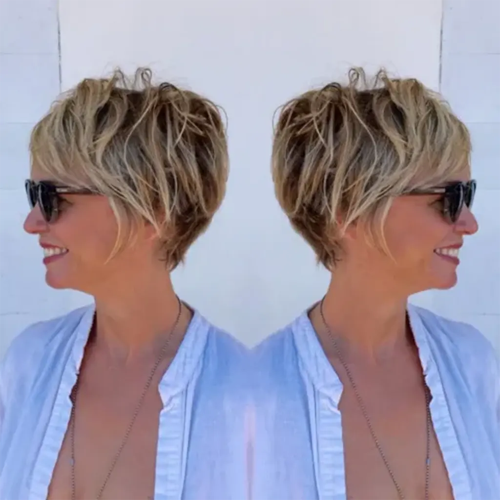 Ambición Rubia Para un Pelo Corto Chic y Moderno Idea elegante y contemporánea para el pelo corto para mujeres de más de 50 y 60 años
