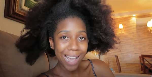 A BBB Camilla de Lucas Ensina Uma Misturinha Que Cachea Muito um Cabelo Destruído