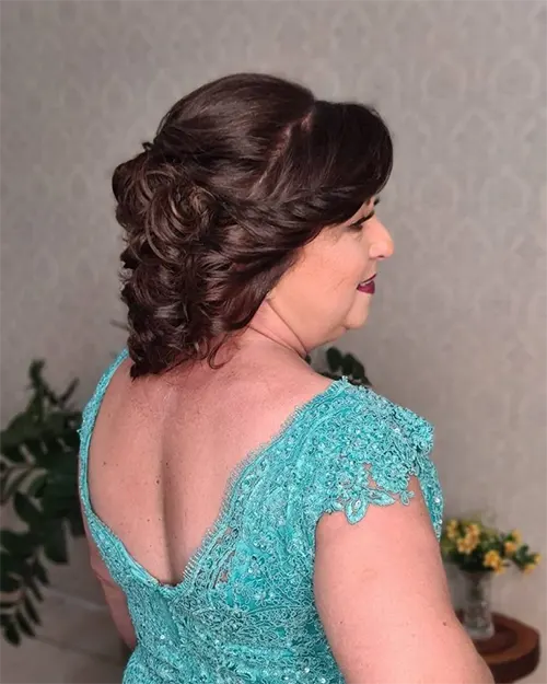 Foto de um Penteado Para Cabelo Curto Foto de um Penteado Para Cabelo Curto