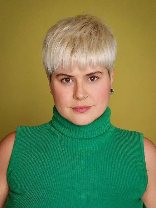 Exemplo de corte de cabelo curto repicado Exemplo de corte de cabelo curto repicado