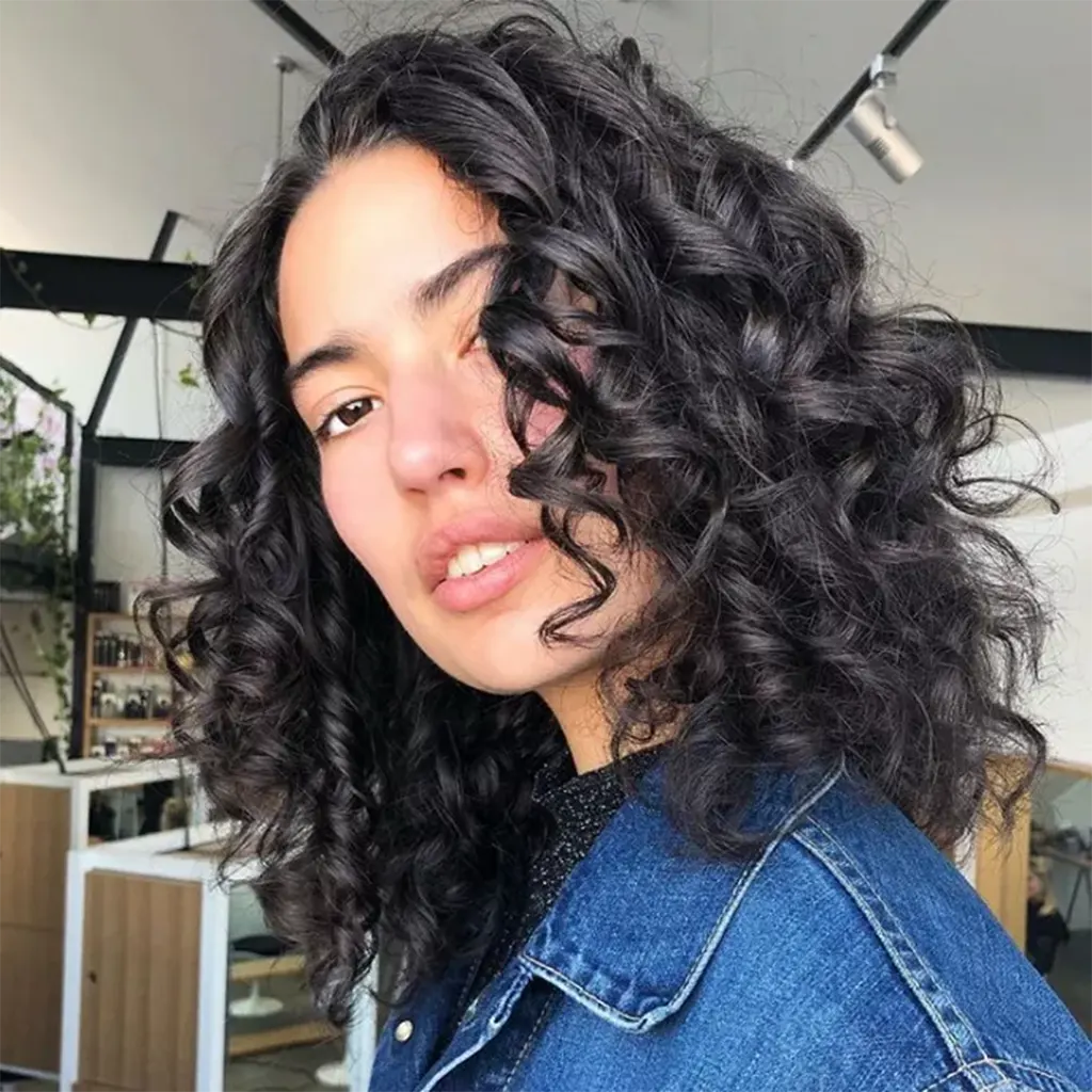 Corte em Camadas na Altura do Ombro Excelente Corte de Cabelo Curtinho Moderno
