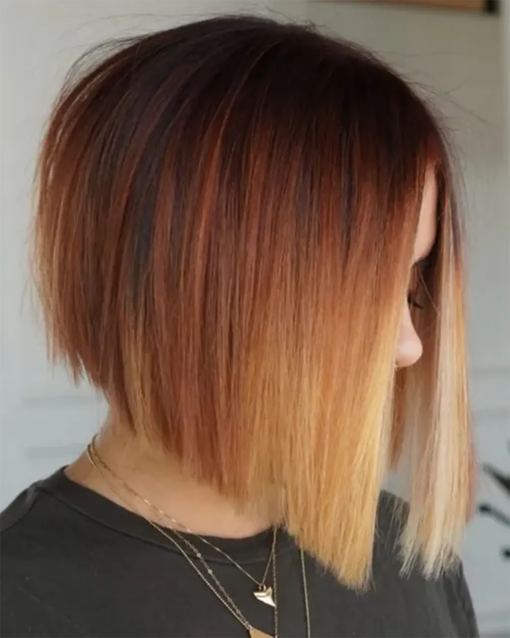 Long Bob Angulado com Luzes Ruivas Estilos de Penteados Curtos Ruivos