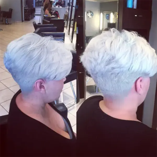 Pixie Undercut Branco Inspiração de Cabelo Curto e Refrescante para Mulher +50 +60 Anos