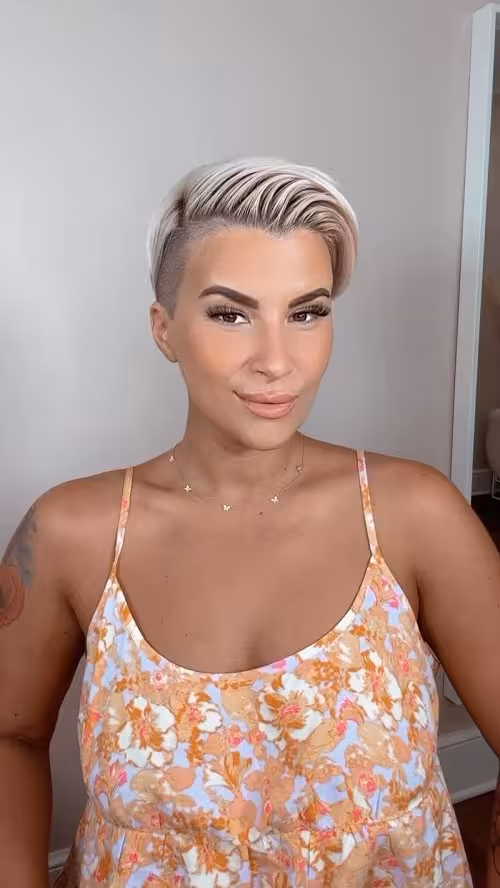 Corte de Cabelo Facil de Manter Para Usar em Dezembro 2025: Undercut Suave com Comprimento no Topo