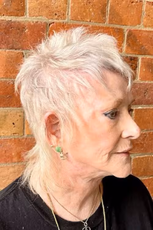 Moderno Corte de Cabelo Branco Para Mulheres 60+ 70+